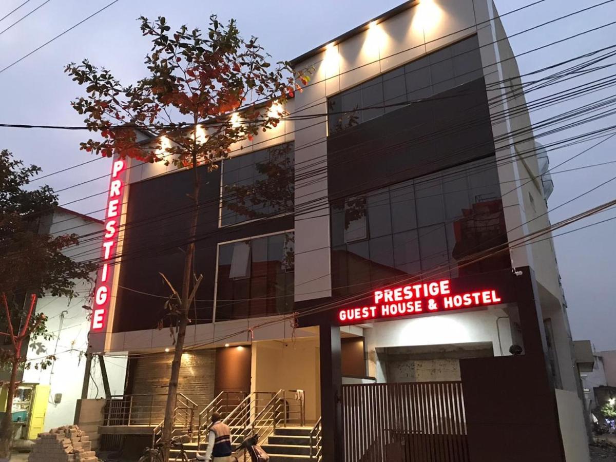 Prestige Guest House & Hostel Bilāspur Exterior foto
